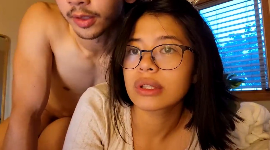 Cewe Indo VS Cowo Bule Ngewe Sambil Ngobrol