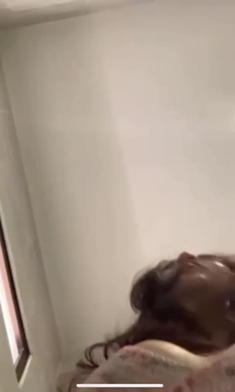 Farah Aliya Mahasiswi Cantik Lagi VCS Sambil Pamer Memek