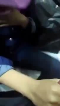 Jilbab Pink Ngga Jadi Nyepong Gara2 Keluar Peju