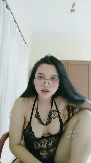 AMEL CLUMSY OMEK SQUIRT