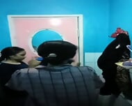 Mengintip Momen Mandi Mahasiswi Di Kosan