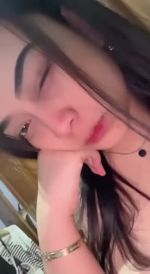 Video Bokep Indo Bu Guru Salsa Tersebar 9