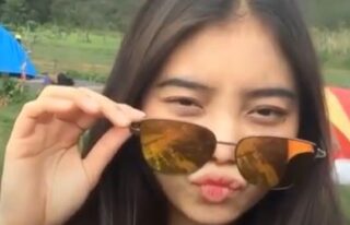 Cewek Viral Ini Kembali Dengan Video Baru